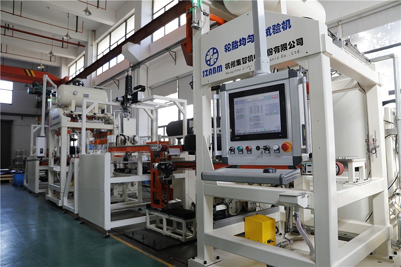 全自动轮胎动平衡检测机 全自动轮胎动平衡检测机